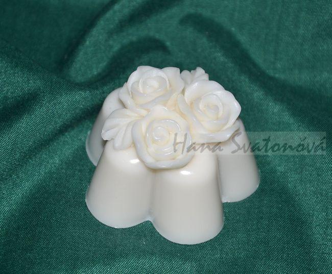 3 růže (květ) výška 4cm