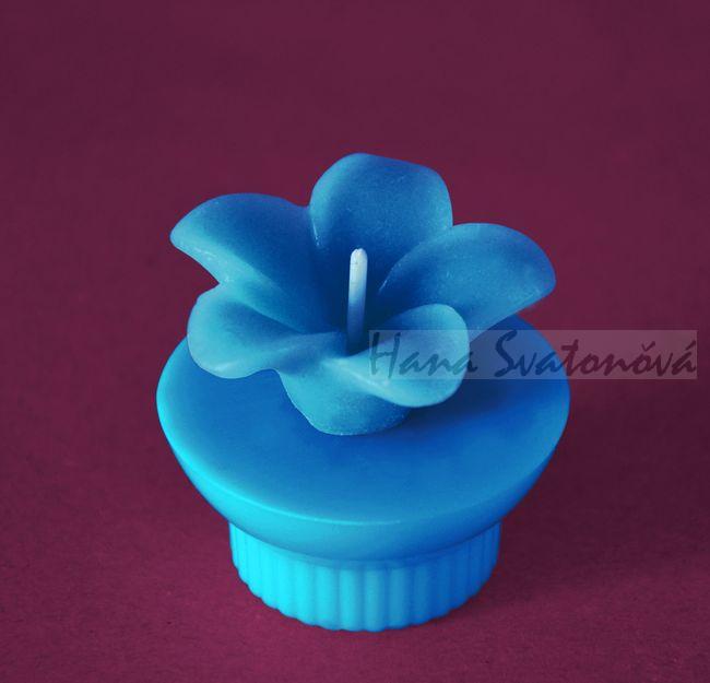 Modrý kvítek (kruh) výška 5cm