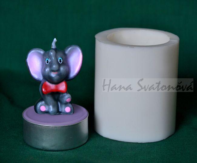 Slůně s mašlí