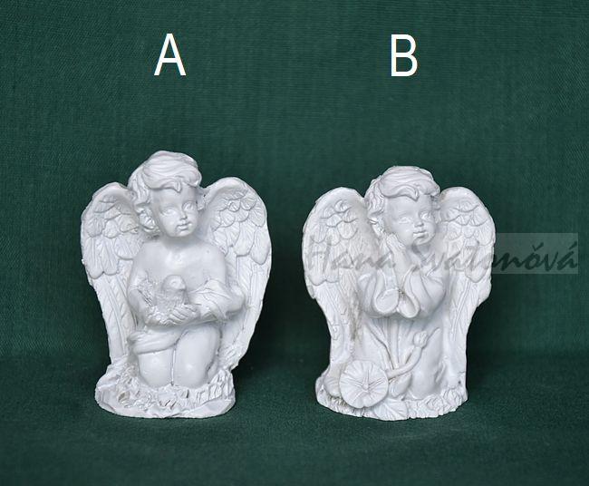 Andělíček klečící - výška 5cm