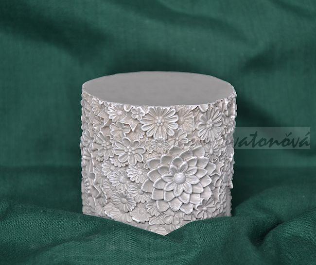 Válec dekor květy - výška 6cm