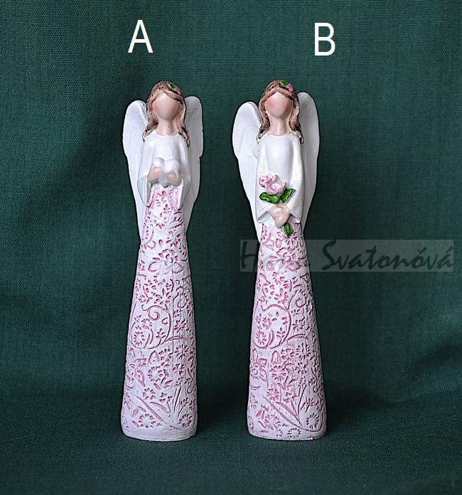 Anděl s květinou ve vlasech - výška 9,5cm