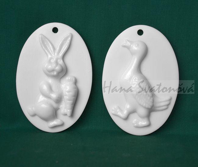 Relief Ovál závěs - Zajíc/Kačenka, vel 6,9x9,2cm