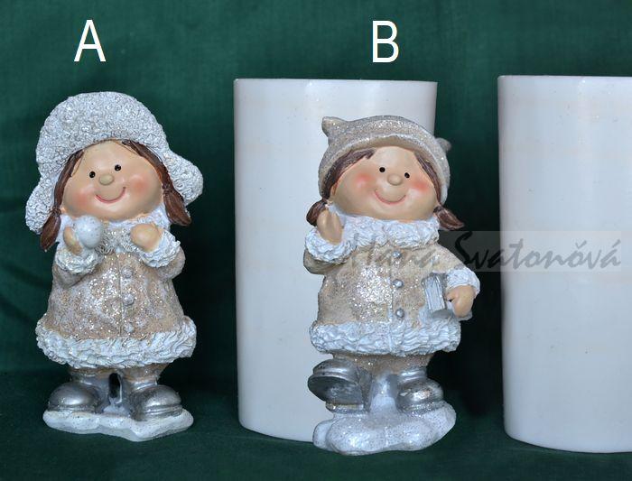 Děvčátko v kulichu výška 11,5 - 12cm
