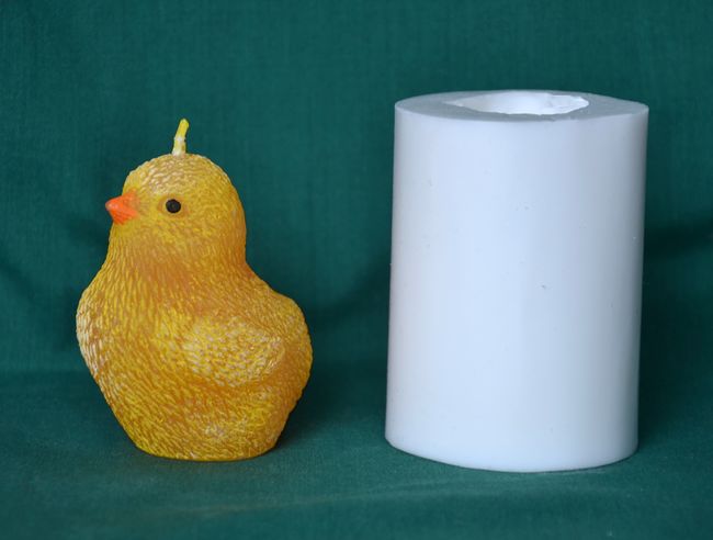 Kuře, výška  7cm
